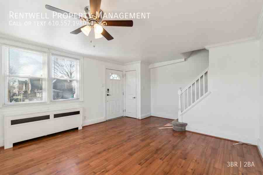 1001 Leiper St - Photo 3 of 15