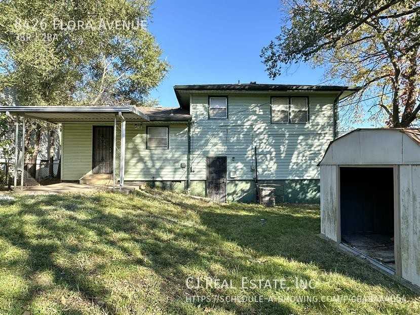 8426 Flora Ave - Photo 2 of 12
