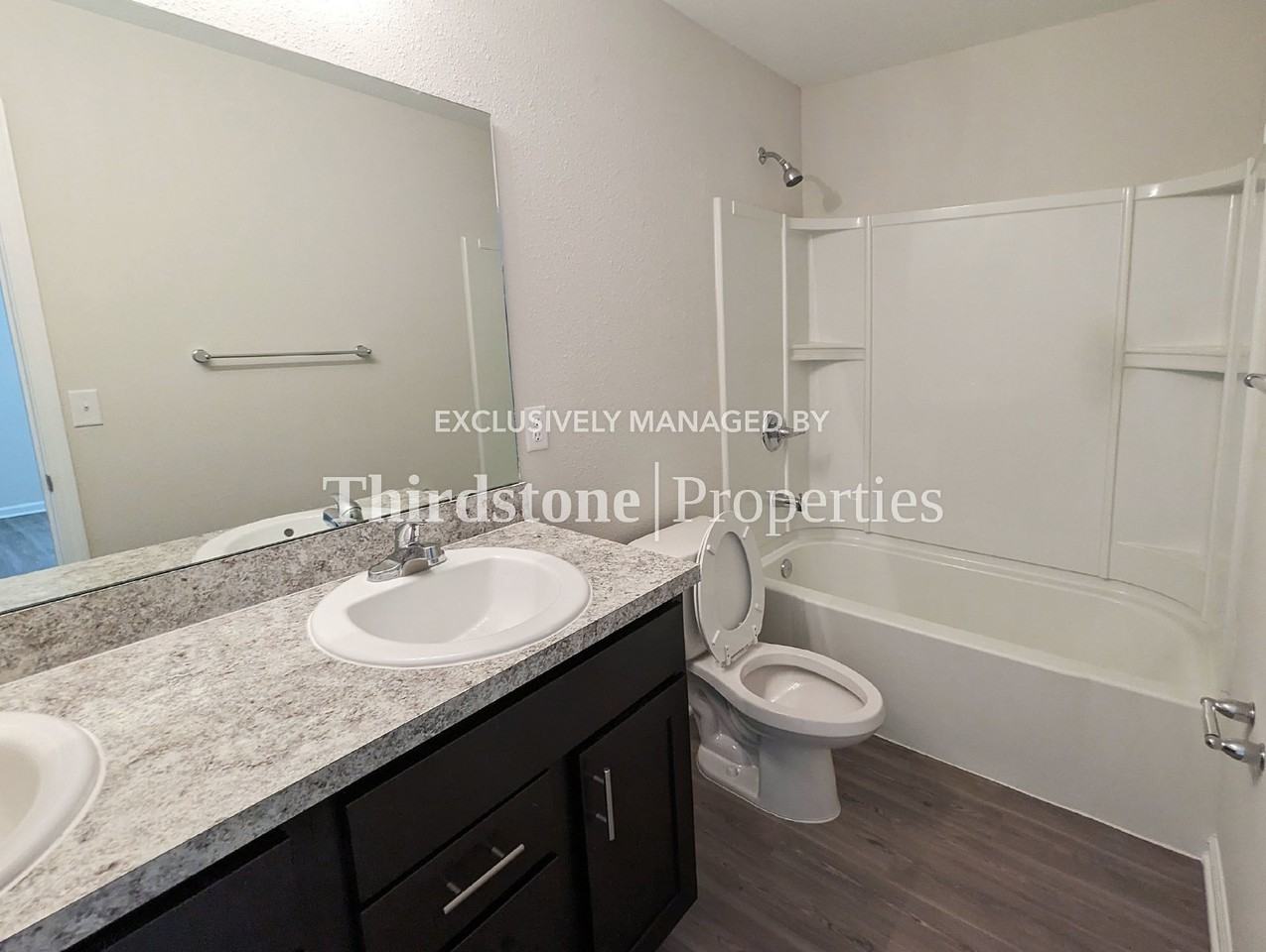 938 Ardoon Street - Photo 7 of 18