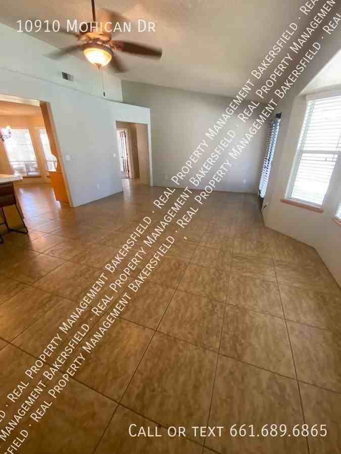 10910 Mohican Dr - Photo 2 of 16