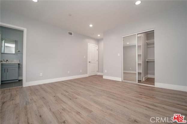 1872 W 20th St - Photo 3 of 24