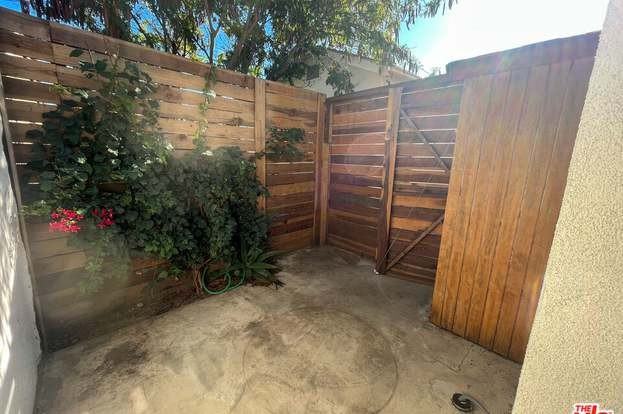 2346 Elmgrove St - Photo 3 of 12