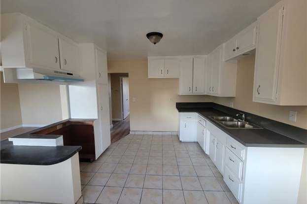 2352 Lewis Ave #5 - Photo 3 of 8