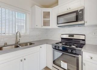 250 Rosemont Ave - Photo 2 of 24