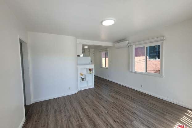 2655 Queen St #4 - Photo 3 of 7