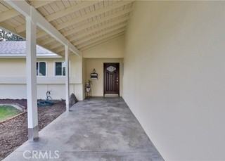304 Navajo Springs Rd - Photo 2 of 24