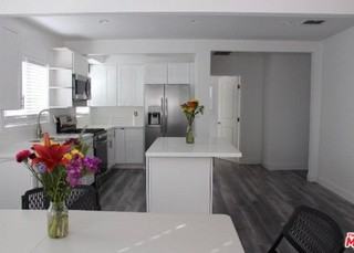 4031 Brunswick Ave - Photo 2 of 9