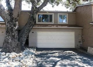 541 Wayland Ct - Photo 2 of 19