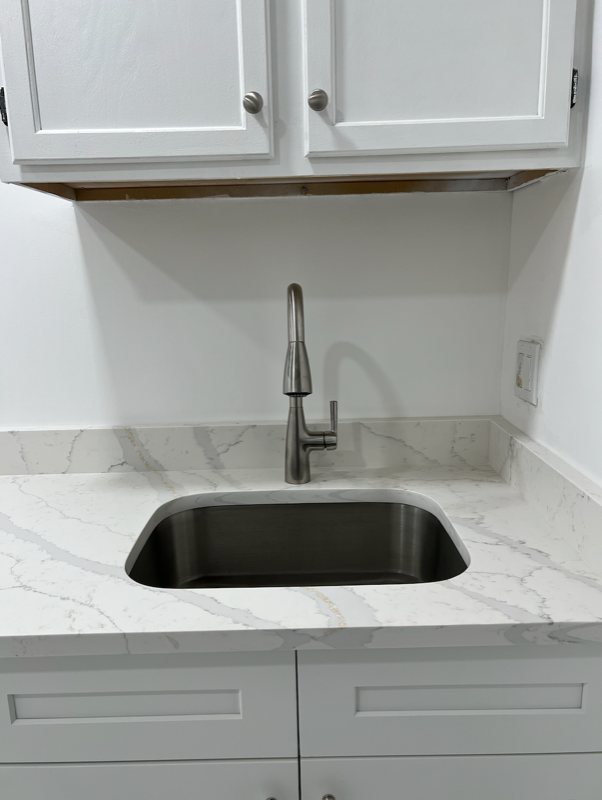 1520 Nw 45th St #5 - Photo 2 of 19