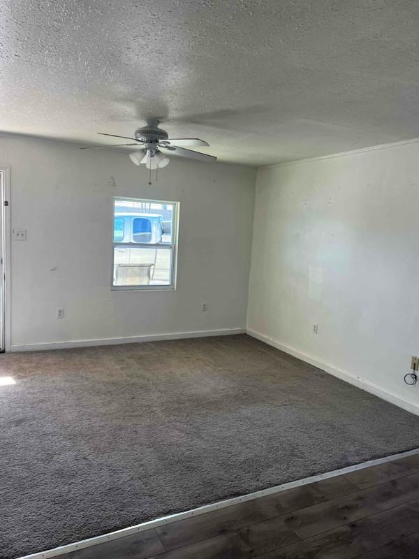 202 S Horton Pkwy - Photo 3 of 11