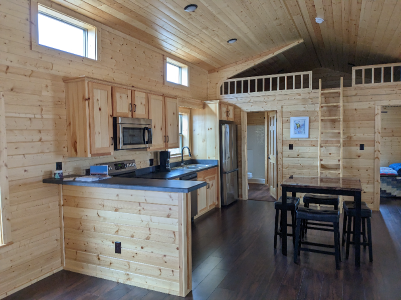 1255 Meadow Dr - Photo 2 of 6