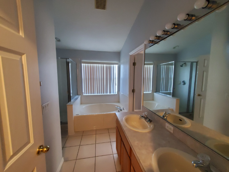 8770 Christie Dr - Photo 7 of 16