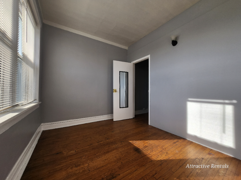 1160 S Mason Ave #311 - Photo 7 of 11