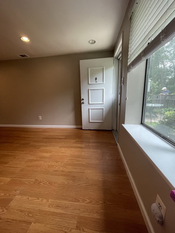 1A Daryl Dr #01A - Photo 3 of 24