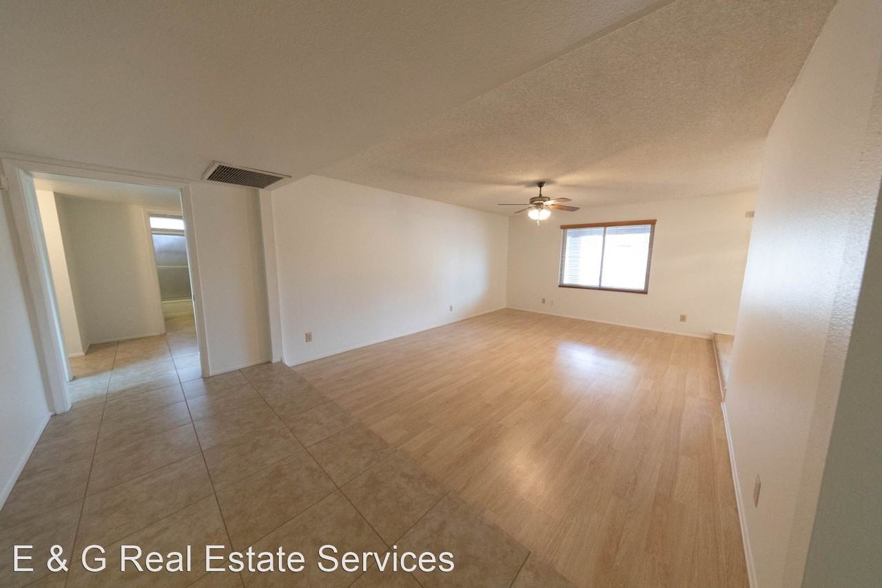 3824 W Paradise Ln - Photo 2 of 36