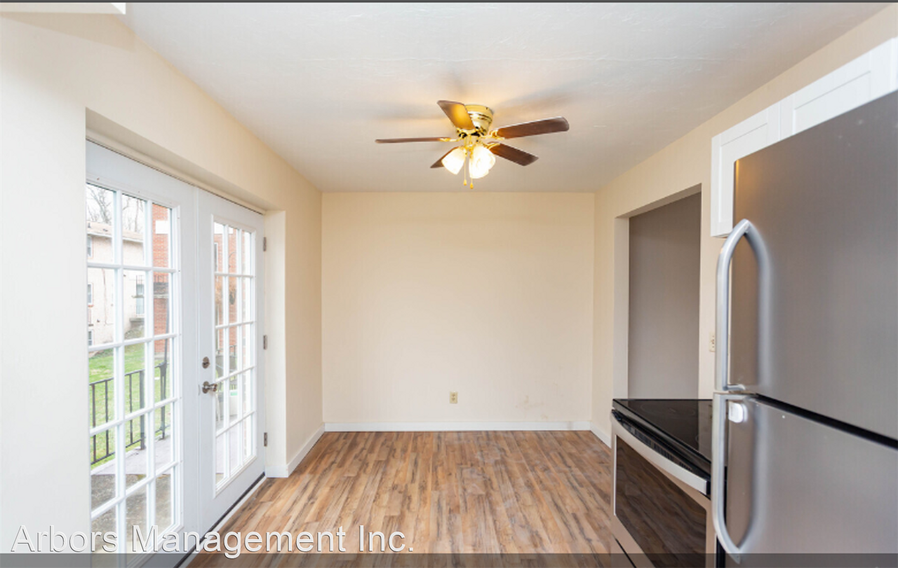 918 Zimmer Hill Road - Photo 3 of 16