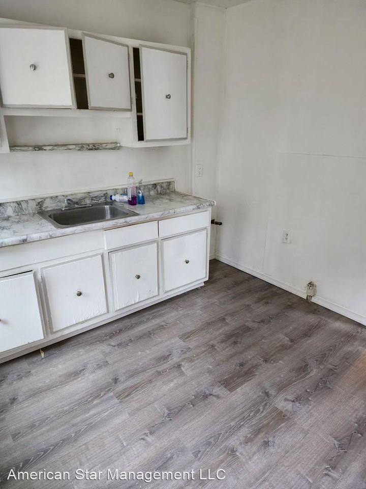 600 Dewey Ave - Photo 2 of 27