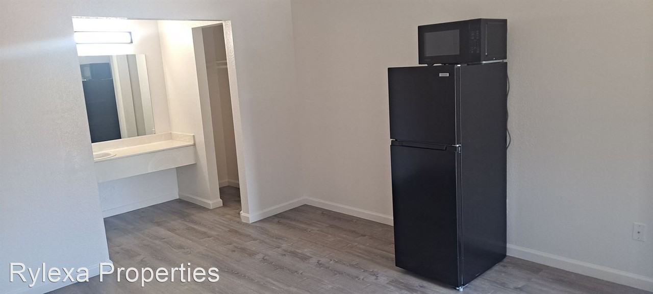 651 N. Stewart St. - Photo 3 of 5