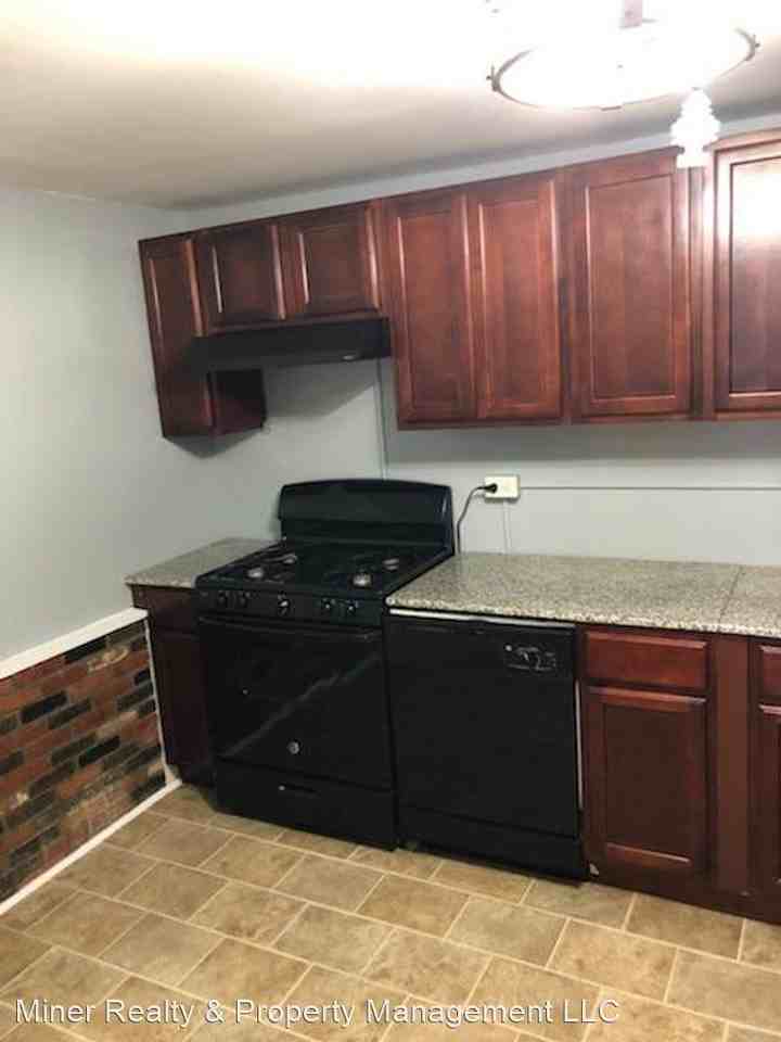 227 East Dominick Street - Photo 2 of 13