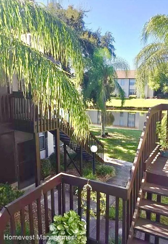 3847 59th Ave W - Photo 3 of 50