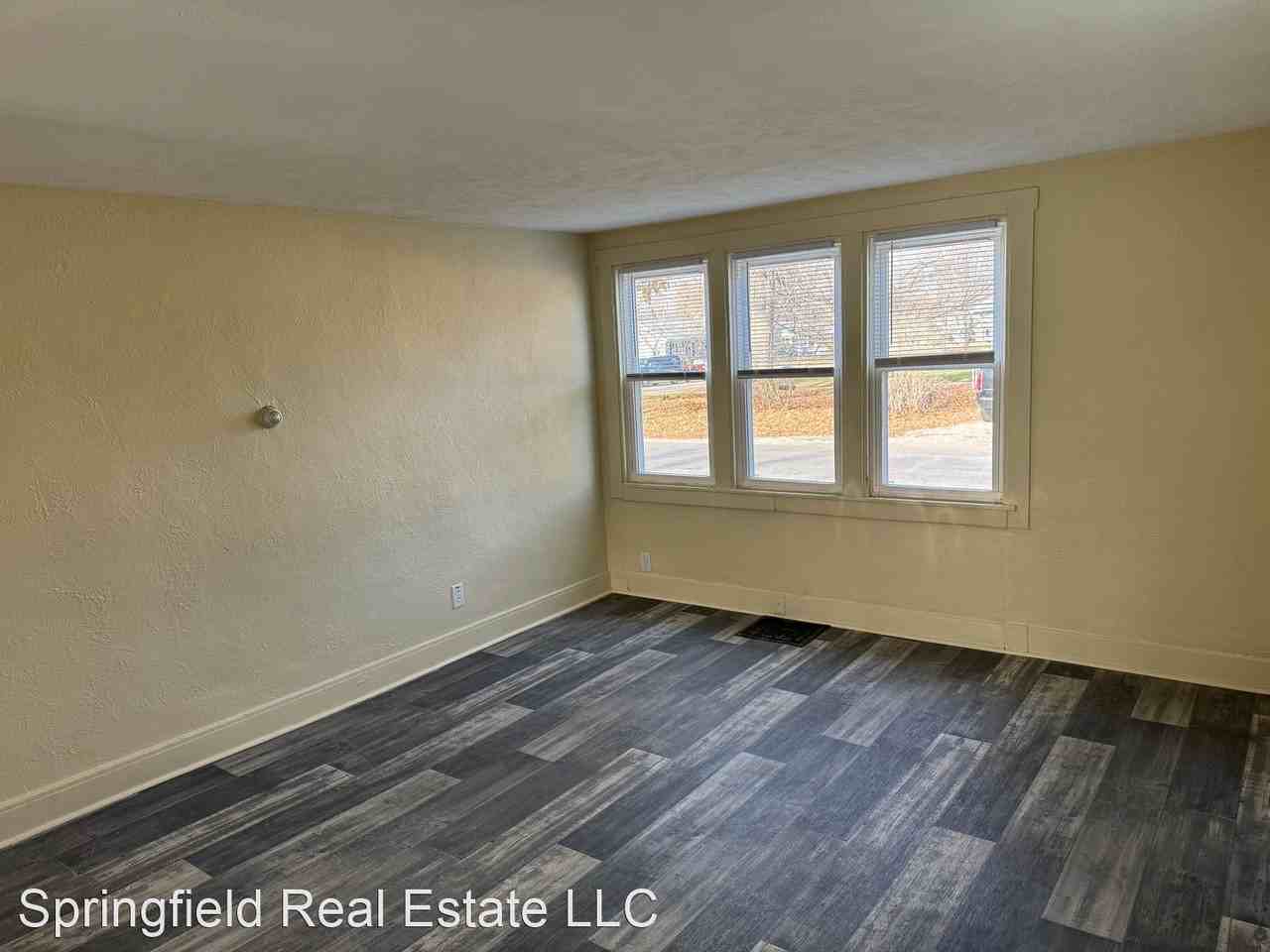 2601 S Walnut St - Photo 3 of 16