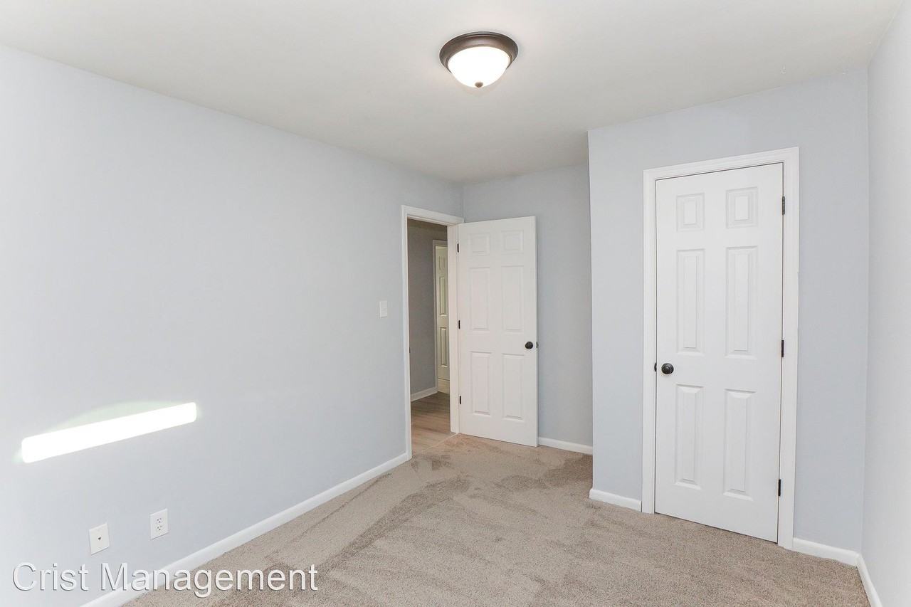 2509 Roanoke Ave - Photo 3 of 21