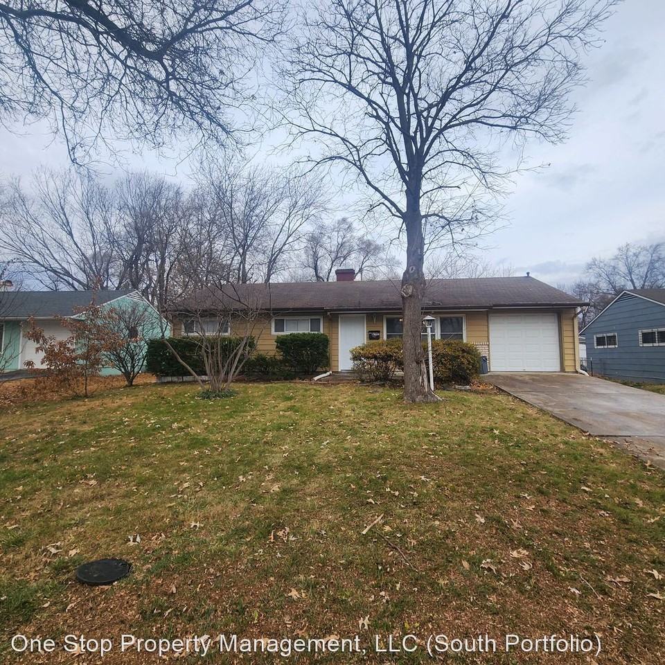 11222 Oakland Ave, Kansas City, MO 64134 3 Bedroom House for 1,100