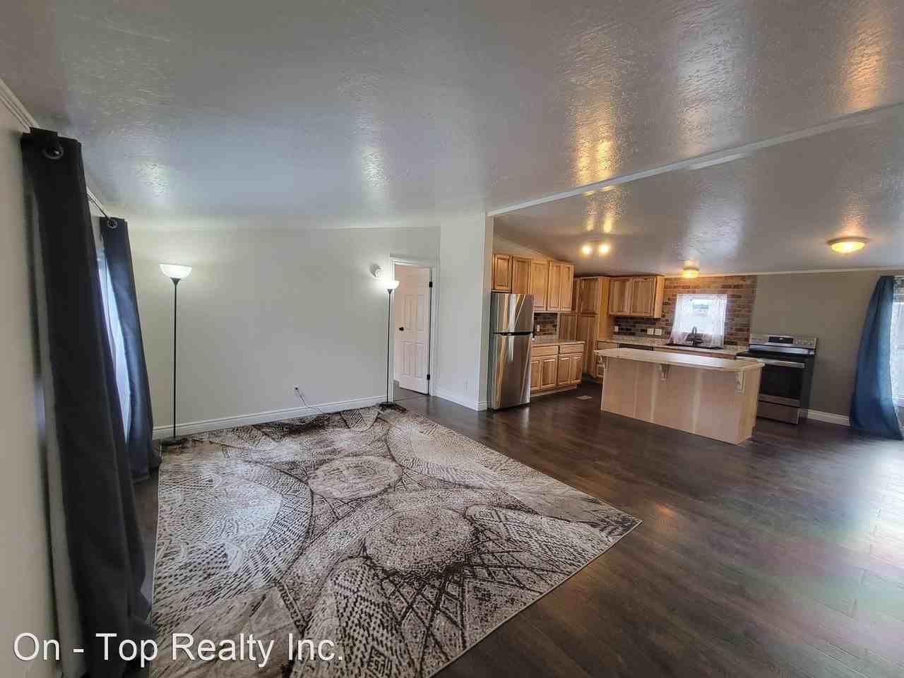 619 S State Ave - Photo 2 of 19