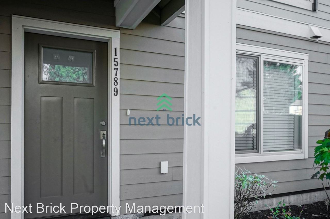 15789 Ne 15th St - Photo 3 of 24