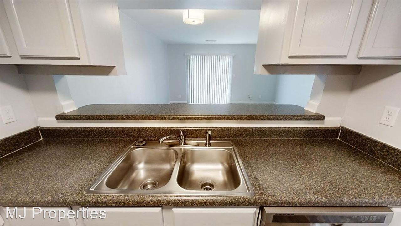 12340 Chicamauga Trail - Photo 3 of 13