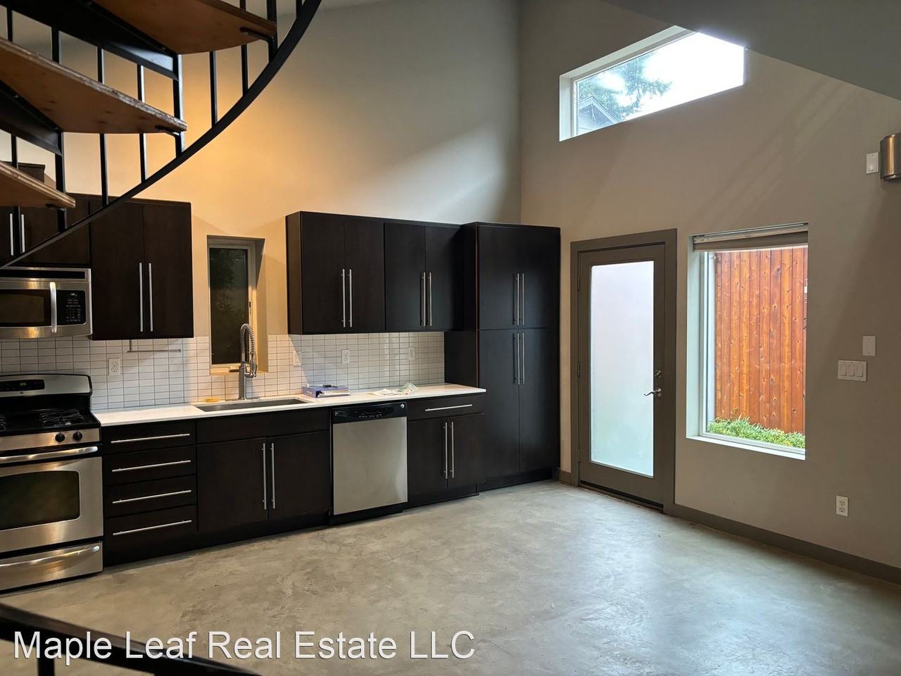 2415 S Norman St - Photo 2 of 18