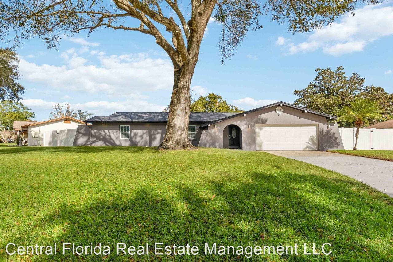 4706 Lake Trudy Dr - Photo 3 of 30