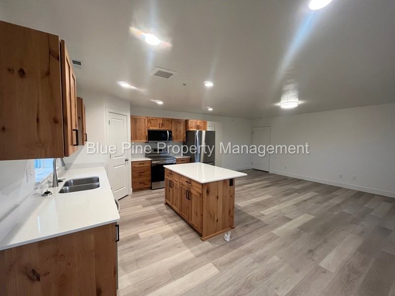 6322 N Freedom Rd #3 - Photo 4 of 19