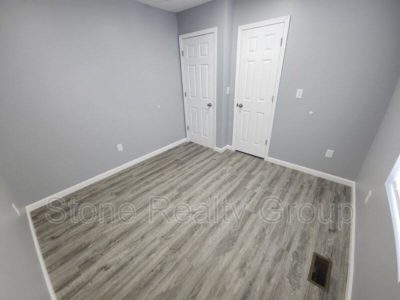 1451 N 26th St - Photo 5 of 11