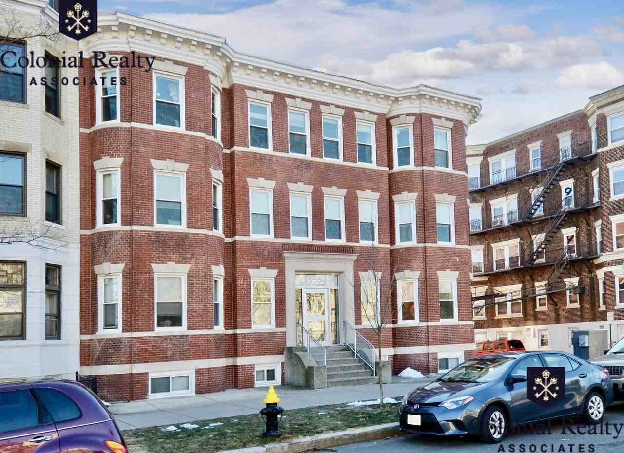 1322 Commonwealth Ave #5