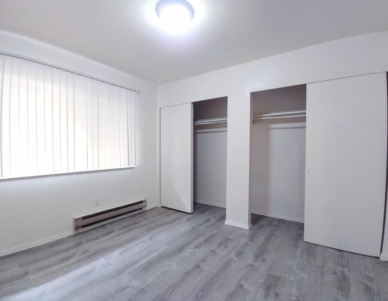 512 Ash St Se - Photo 4 of 24