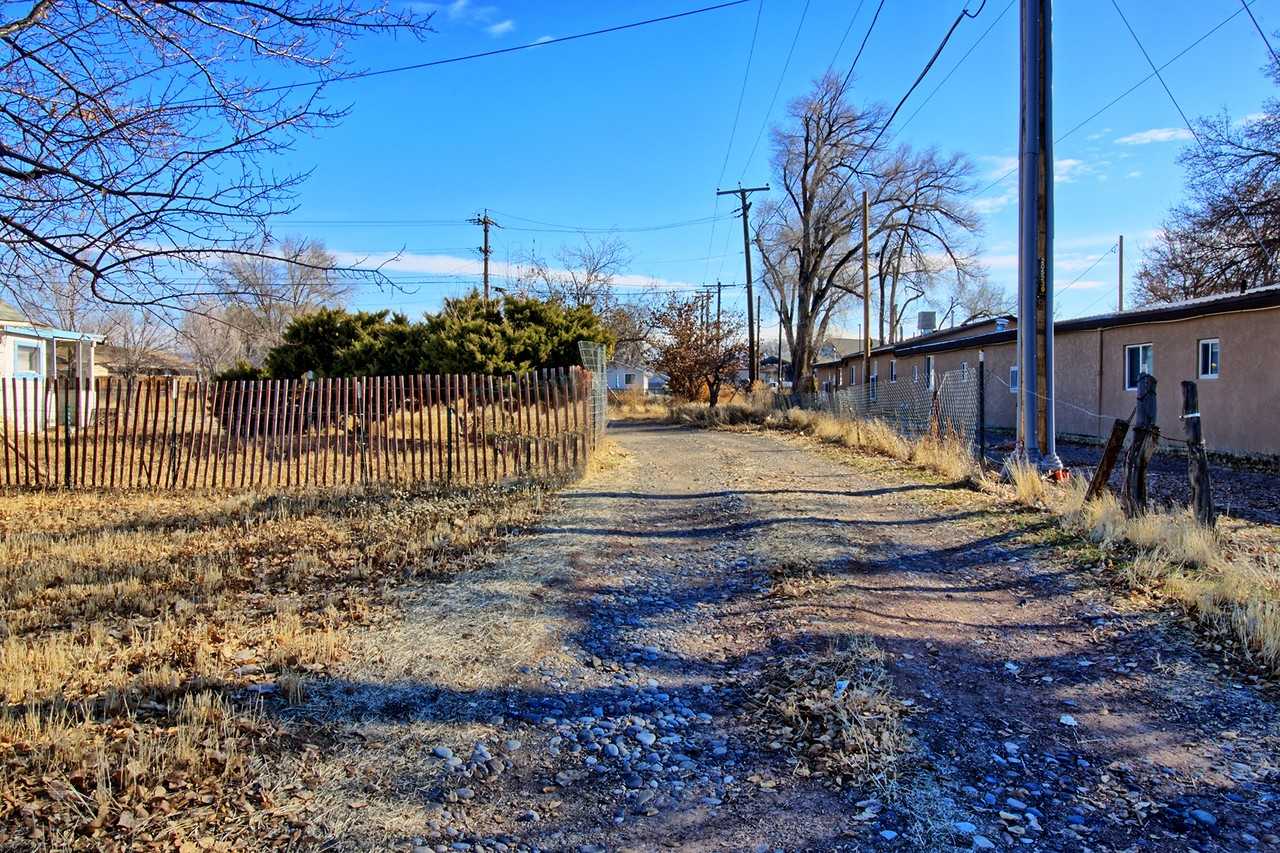 128 N Coulson St - Photo 3 of 20