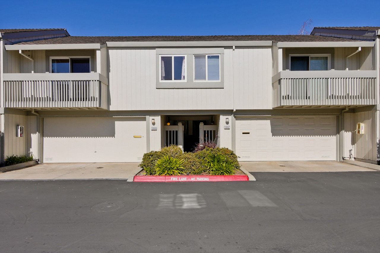 10995 Northseal Sq - Photo 3 of 50