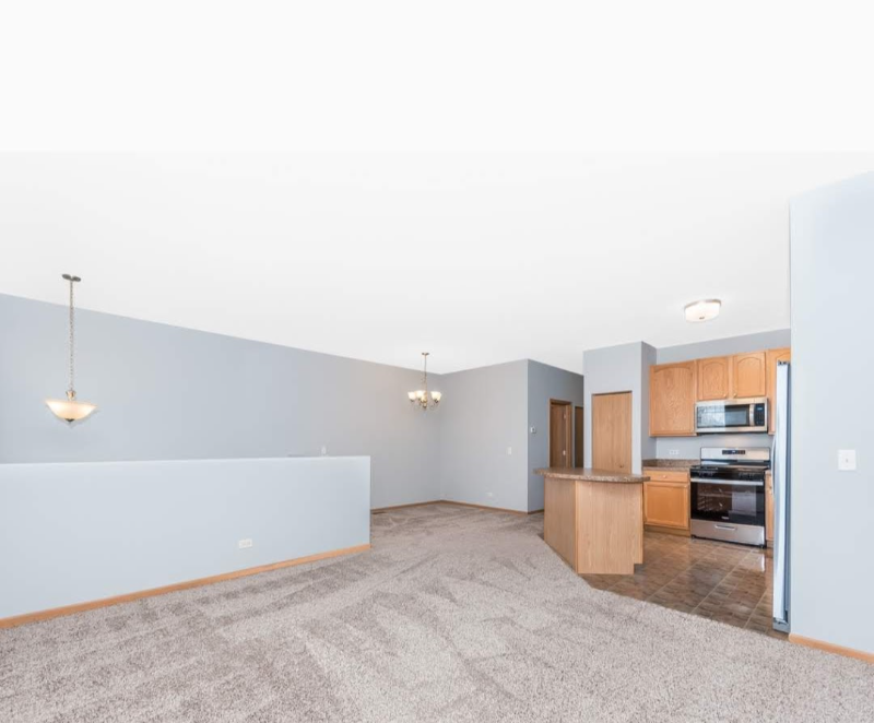 988 Celebration Dr - Photo 2 of 16