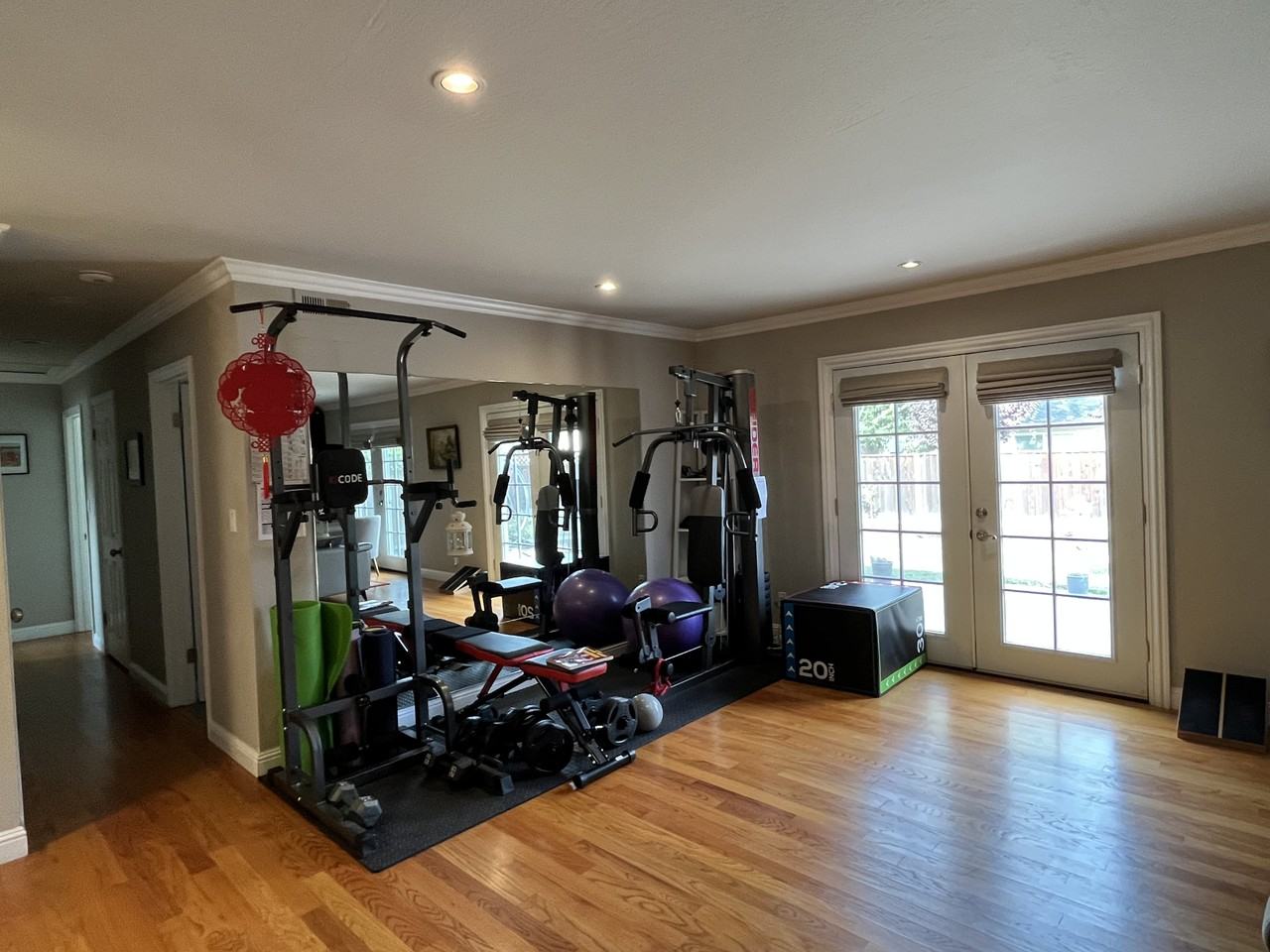 1423 Bryan Ave #NA - Photo 3 of 16