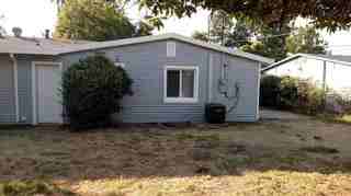 10540 Coloma Rd - Photo 2 of 16