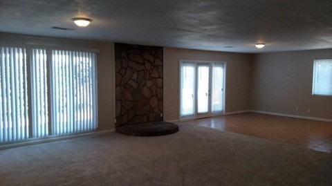 10540 Coloma Rd - Photo 3 of 16