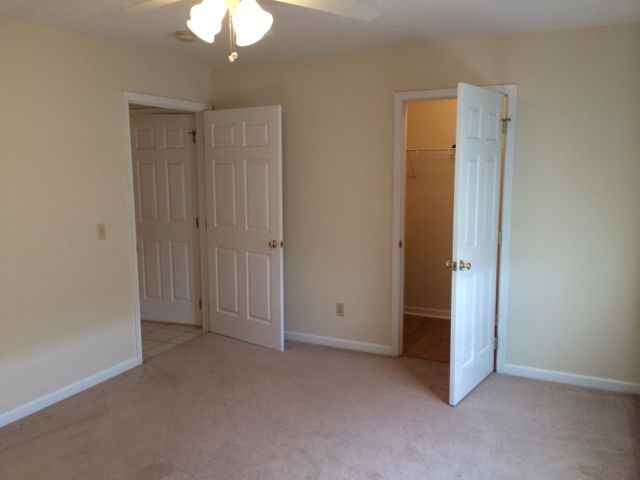 1636 Virginia Avenue - Photo 2 of 29