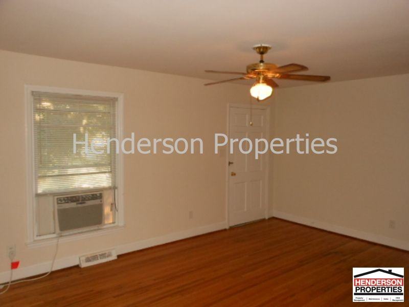 6610 Woodstream Dr - Photo 3 of 11