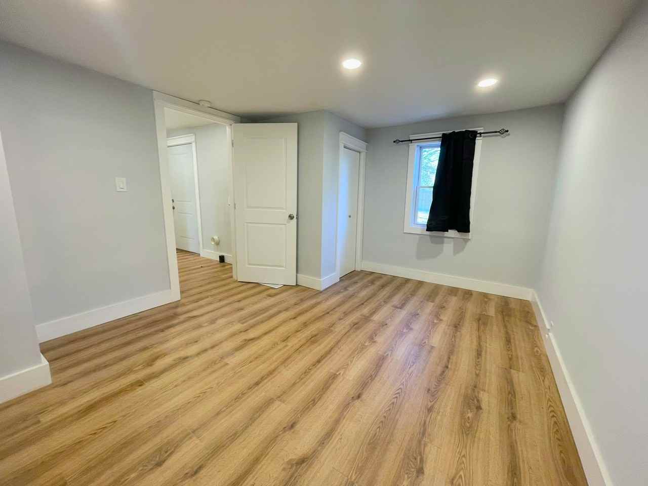 1623 Dunbar St #1 - Photo 4 of 12