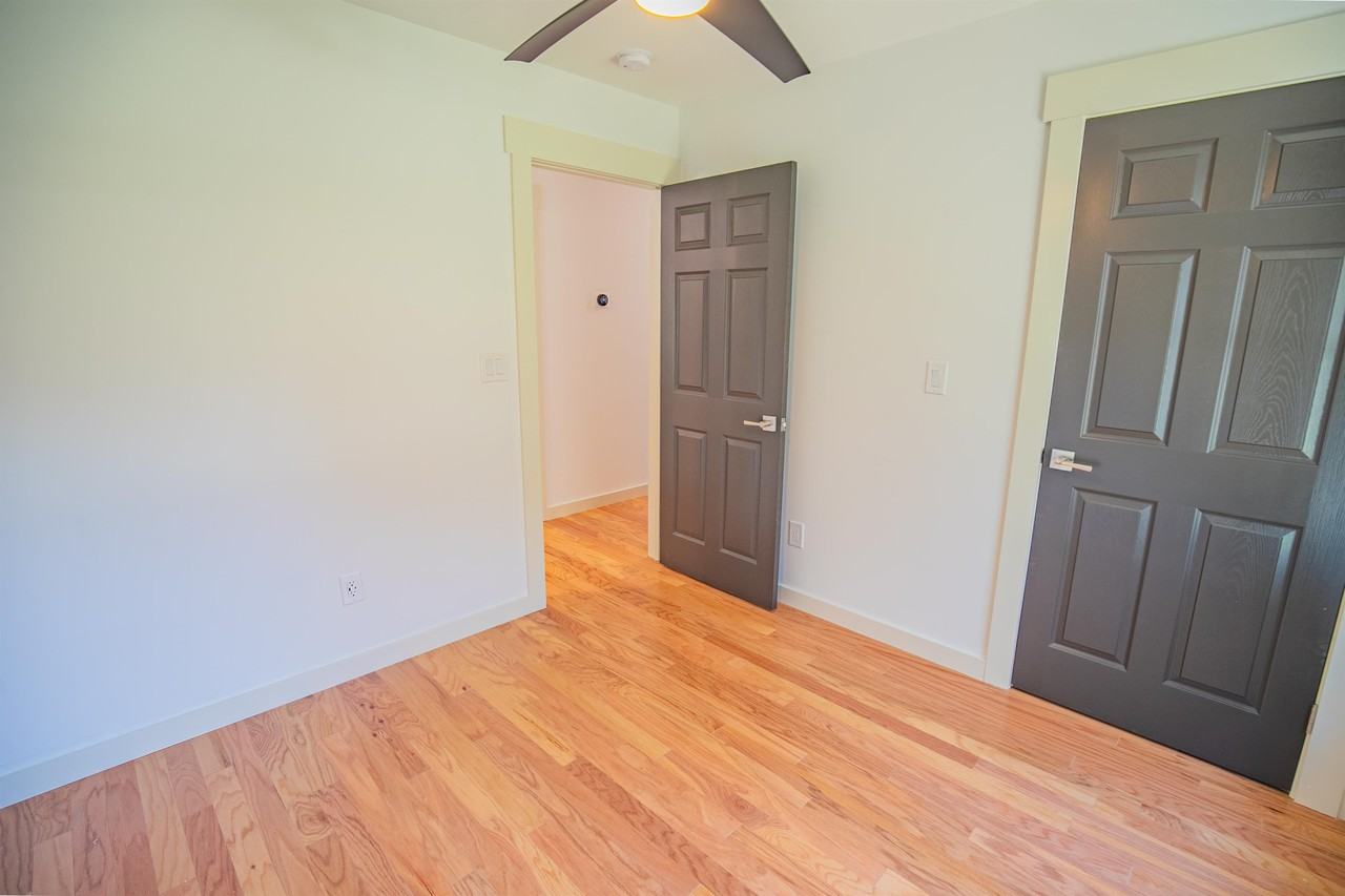 2624 Washington Ave #1 - Photo 6 of 10
