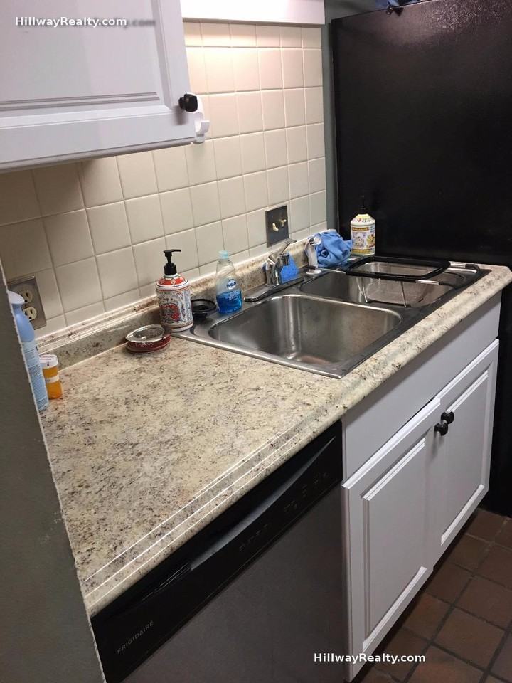 106 Gainsborough St #104 - Photo 2 of 21