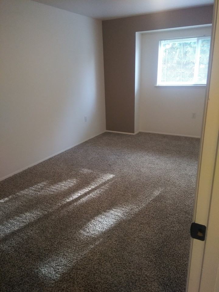 521 Alexander St #521 - Photo 3 of 11