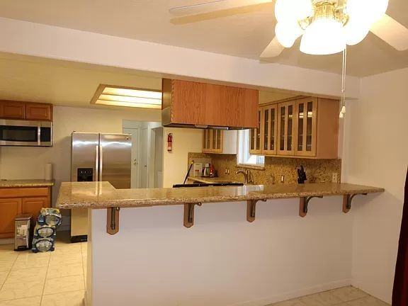 1644 K St - Photo 3 of 12