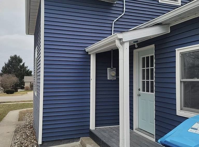 205 5th St, Ludington, MI 49431 4 Bedroom House for 1,000/month Zumper